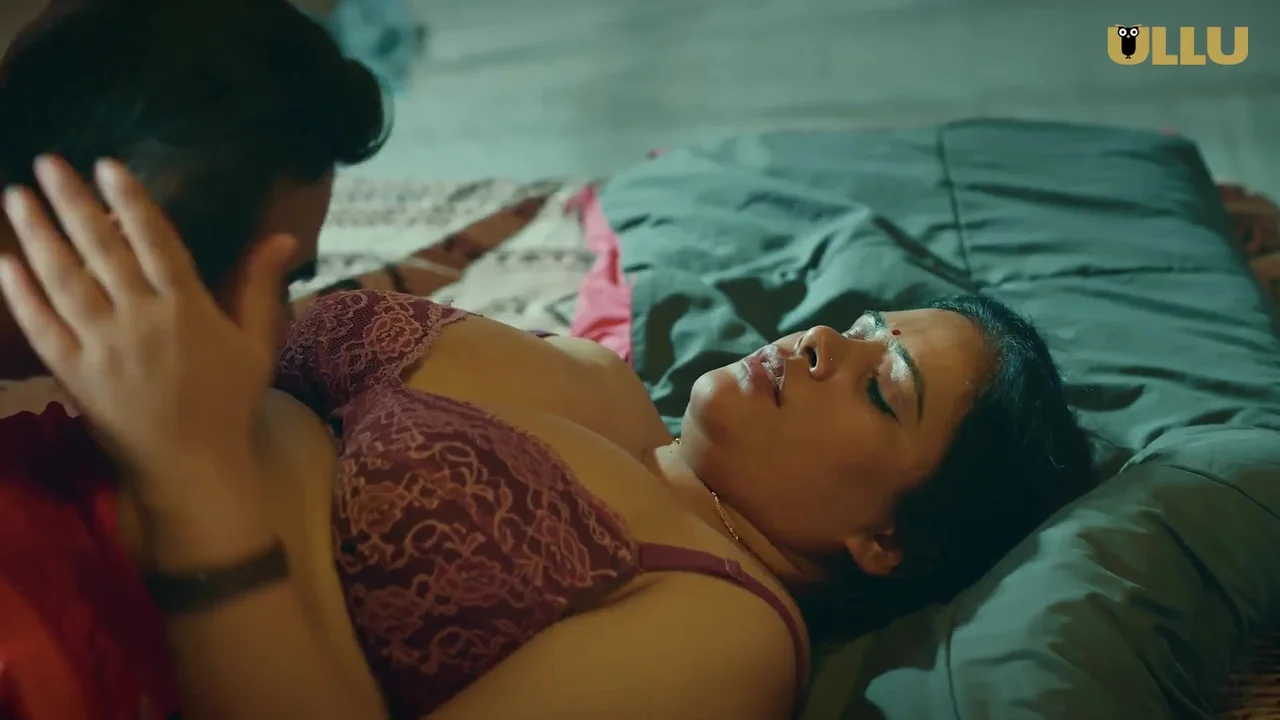 Kundi Mat Khadkao Raja EP2 Ullu Hot Hindi Porn Web Series