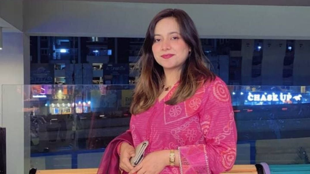 beautiful muslim bhabhi hindi audio ke sath aur video quality hd ke sath chut chudai