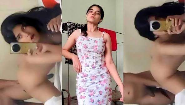 Desi Sexy Babe Leaked Nude Selfie MMS Showing Big Boobs And Pink Pussy